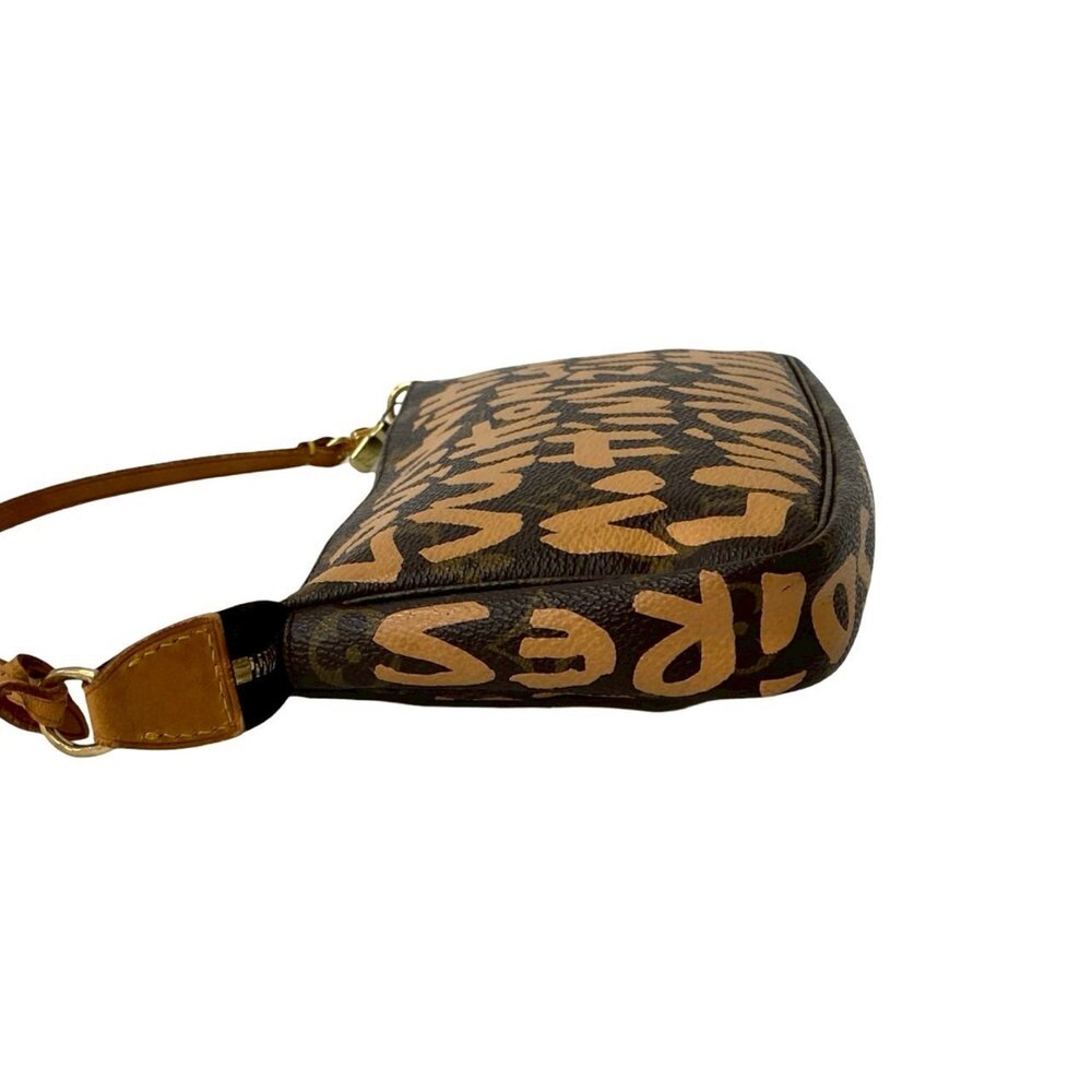 LOUIS VUITTON Authentic Brown Monogram Leather Pochette Bag - Picture 5 of 9